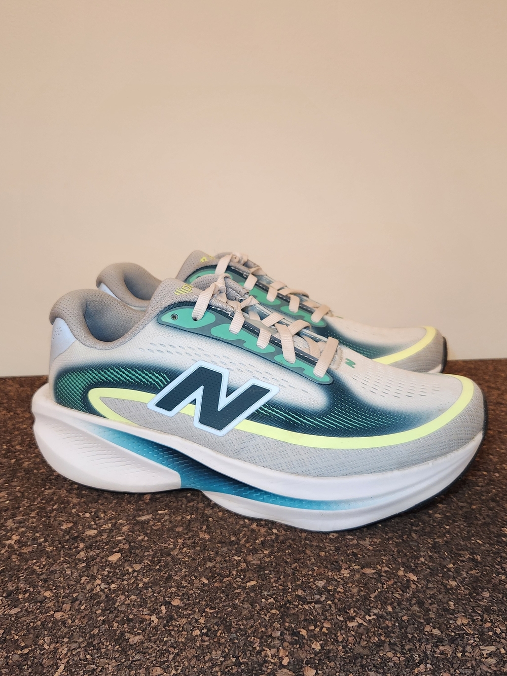 New Balance Fresh Foam Ellipse V1 Running Shoes Womens Size 7 Wide
